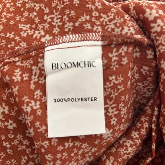 BLOOMCHIC Burnout Floral Smocked V Neck Flutter Sleeve Peplum Blouse US 12 - Picture 5 of 5